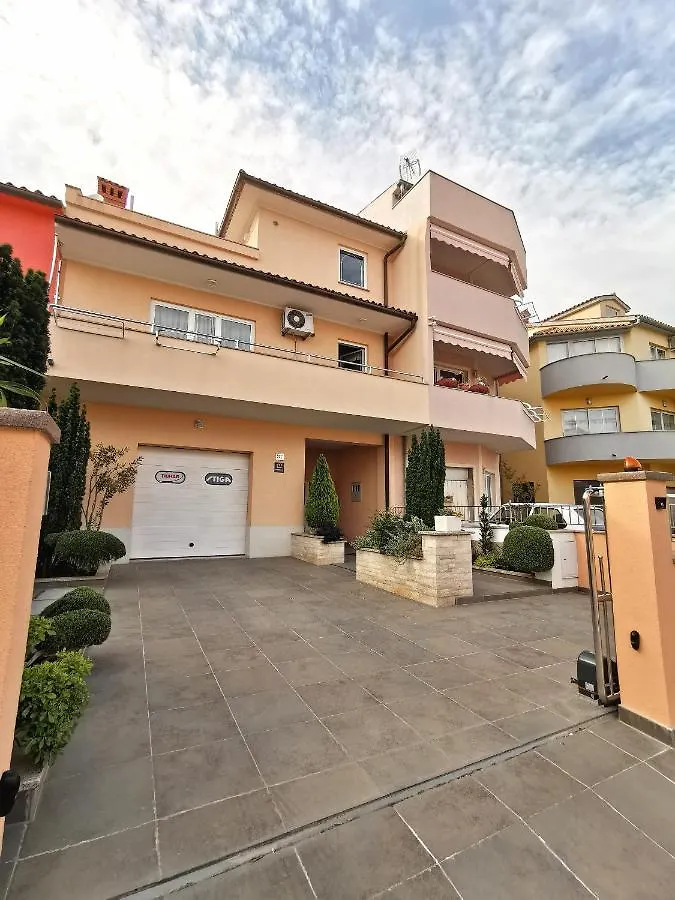 Apartment Nada Pula